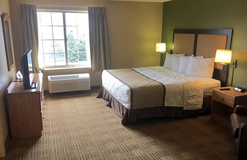 Overland Park Hotel | Extended Stay America Suites Kansas City Overland Pk Nall Av