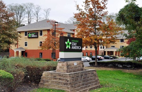 Red Bank - Tinton Falls Hotel | Extended Stay America Suites Red Bank Middletown