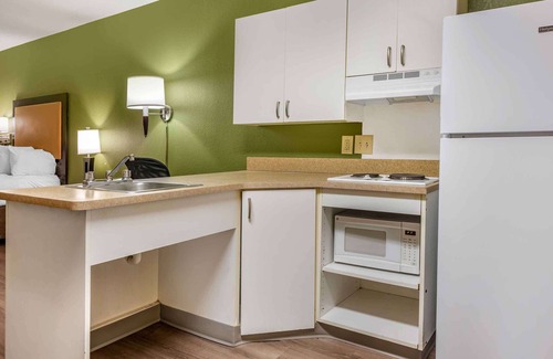 Des Plaines Hotel | Extended Stay America Select Suites Chicago O'Hare