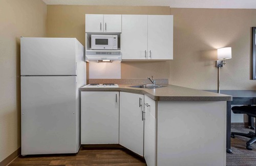 Des Plaines Hotel | Extended Stay America Select Suites Chicago O'Hare