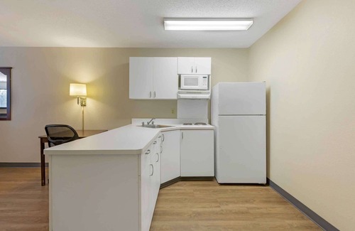 Des Plaines Hotel | Extended Stay America Select Suites Chicago O'Hare