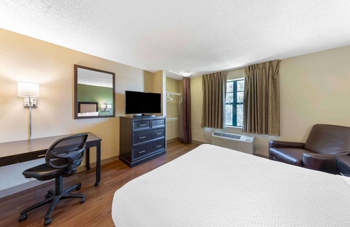 Kingwood Hotel | Extended Stay America Suites Houston Kingwood