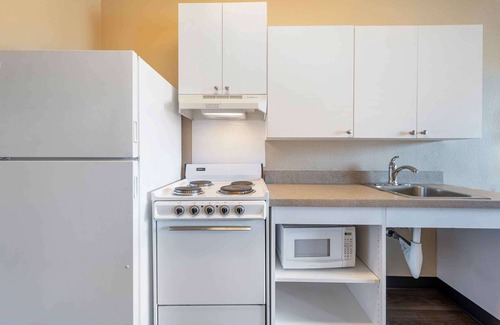 Des Plaines Hotel | Extended Stay America Suites Chicago O'Hare Allstate Arena