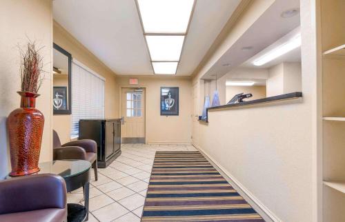Tigard Hotel | Extended Stay America Suites - Portland - Tigard