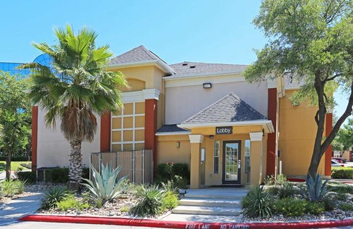 North San Antonio - SAT Hotel | Extended Stay America - San Antonio - Airport