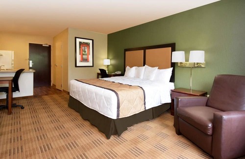 Santa Barbara Hotel | Extended Stay America Suites Santa Barbara Calle Real
