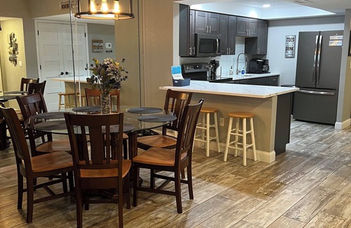 Madeira Beach Condo | Extra Clean, Fully Renovated Beachfront Three Bedroom Condo on Madeira Beach ποΈ