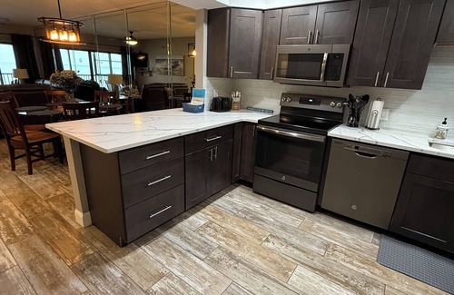 Madeira Beach Condo | Extra Clean, Fully Renovated Beachfront Three Bedroom Condo on Madeira Beach ποΈ