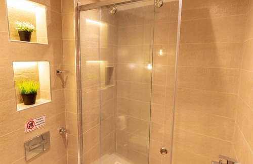 6th of October City Hotel | Eyes Of Egypt Pyramids View Boutique Hotel