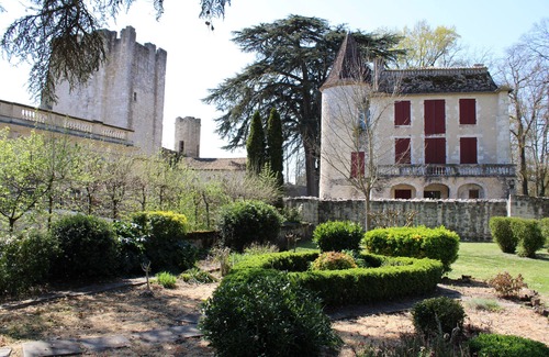 Eymet House | Eymet House