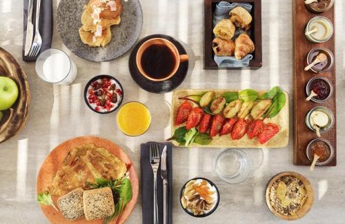 Platis Gialos Hotel | Ezio Bo Luxury Living