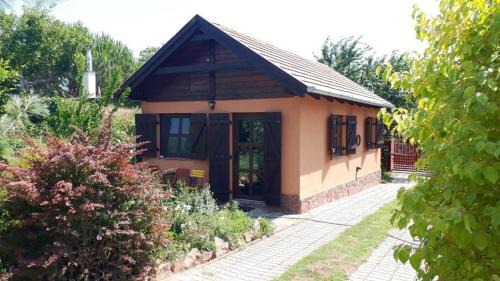 Revfulop House | Fülöp Kisház