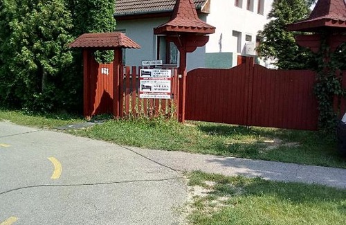 Fertohomok House | F 106 Vendégház