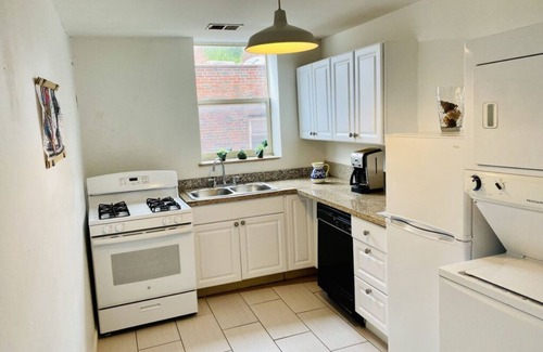 Short North Apartment | F Large well decorated apt , center of Short North ,steps from Convention center