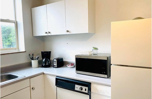 Short North Apartment | F Large well decorated apt , center of Short North ,steps from Convention center