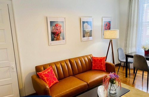 Short North Apartment | F Large well decorated apt , center of Short North ,steps from Convention center