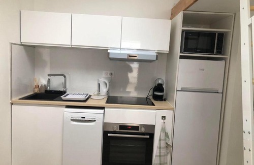 Bourg-la-Reine Apartment | F2 équipé, 15mn de Paris, parking, climatisation