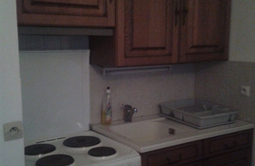 Bernieres-sur-Mer Apartment | F2 + GARDEN - 4/5 PEOPLE, FACING AND DIRECT ACCESS TO THE SEA (week and W-End)