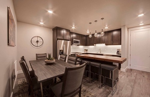 Moab South Valley Condo | F5&F8: Sage Creek Resort "Combined 2 Unit Rental"