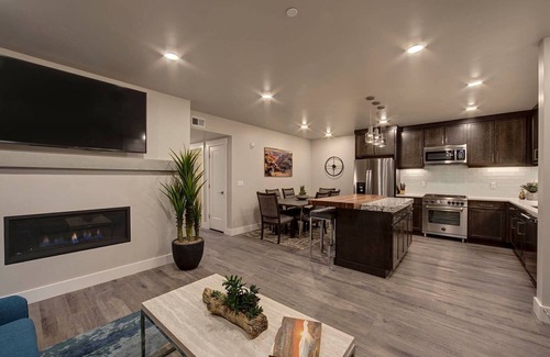 Moab South Valley Condo | F5&F8: Sage Creek Resort "Combined 2 Unit Rental"