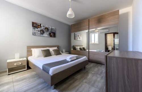 Msida House | F9 Room 1, Private Double room with private bathroom in shared Flat