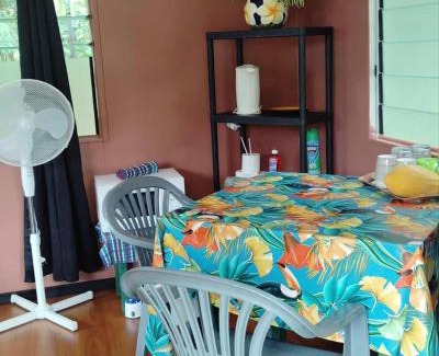 Huahine House | Faatiarau Bed