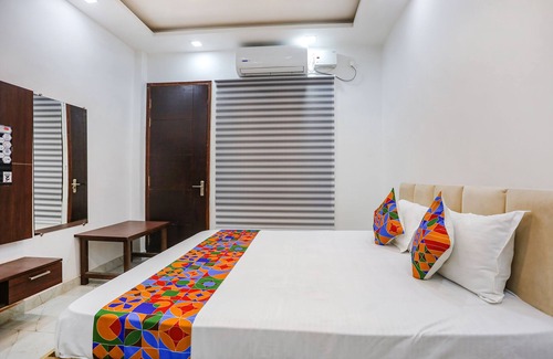 Varanasi Hotel | FabExpress JP Villa