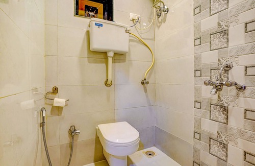 Sakinaka Hotel | Fabexpress Prakash Inn