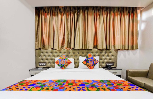 Bara Bazar Hotel | Fabhotel Aafreen International