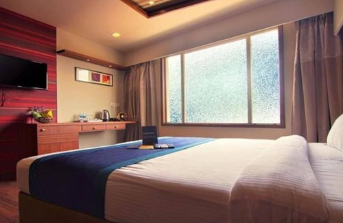 Iblur Village Hotel | FabHotel Berry's