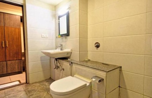 Iblur Village Hotel | FabHotel Berry's