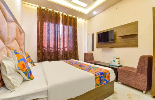 Haridwar Hotel | FabHotel Dhruv Nanda