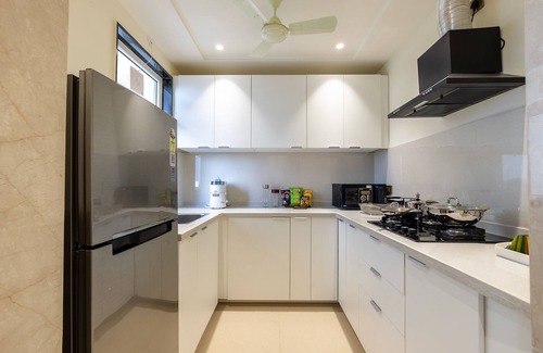 DLF Phase 5 Hotel | Fabhotel Exotica Avenue