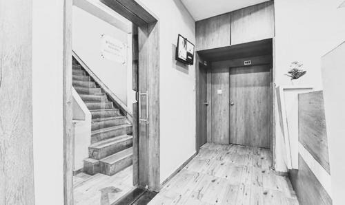 Ahmedabad Hotel | FabHotel Gokul Villa