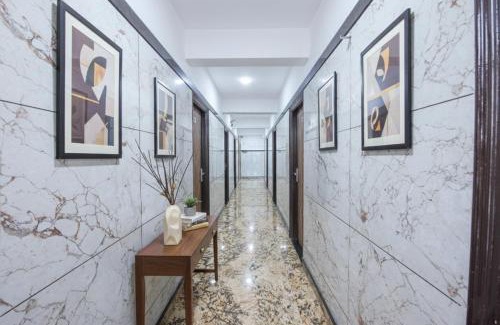 Shivaji Nagar Hotel | FabHotel Golden Comforts - MG Road