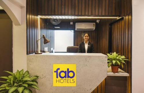 Pune Hotel | FabHotel Olive Suite - Near Airforce get