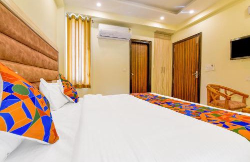 Bullawala Hotel | FabHotel Pacific Inn