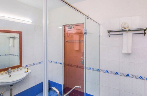 Mylapore Hotel | FabHotel Picnic Plaza Mylapore