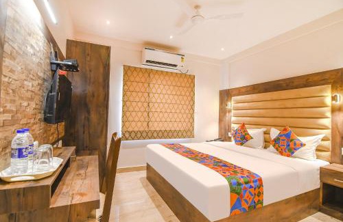 New Town Hotel | FabHotel Prime The Pavilion - Nr City Centre 2