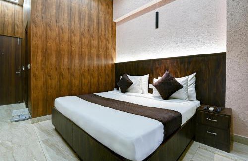 DLF City Hotel | FabHotel Prime The Rivlet - MG Road & Sikanderpur Metro