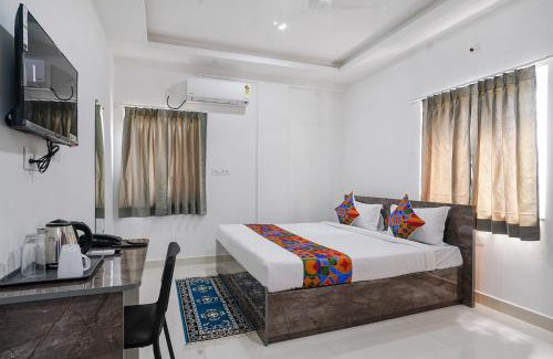 Madhapur Hotel | FabHotel Rooms 27 - Nr Hitech City