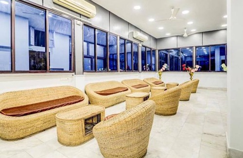Kolkata Hotel | Fabhotel The Er Suites