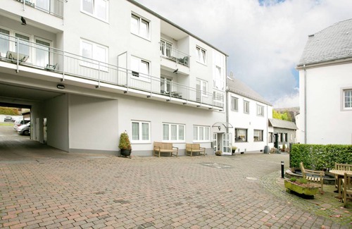 Bollendorf House | Fabry im Hof