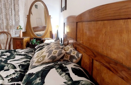 Staro Petrovo Selo Cottage | Fabulous 2-bedroom cottage in Staro Petrovo Selo