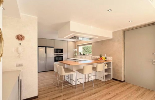 Colico Apartment | Fabulous 3-bedroom apartment with AC in charming Colico