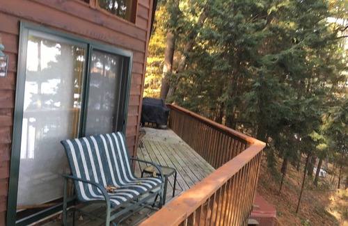 Spooner Cabin | Fabulous 4 BR Lakefront Cabin w/Hot Tub Spooner Wsconsin Area Lake