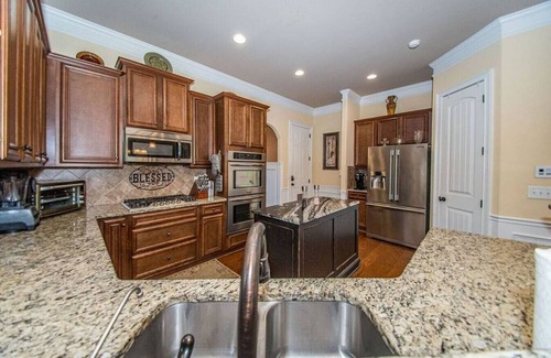 Simpsonville House | Fabulous 5 Bedroom Home W/Resort Style Amenities