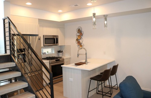 Sunnyside House | Fabulous Denver Townhome!