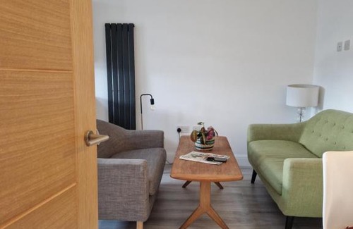 Crouch End Apartment | Fabulous London Oasis