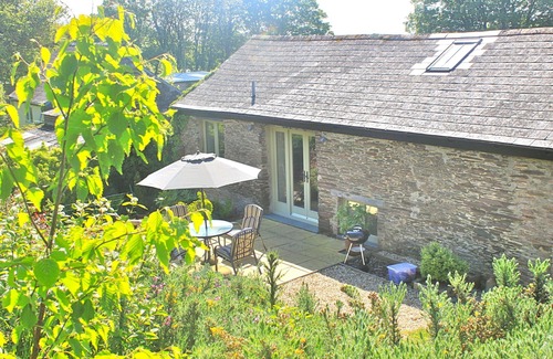 Stokenham House | Fabulous luxury barn conversion on the fringes of Start Bay